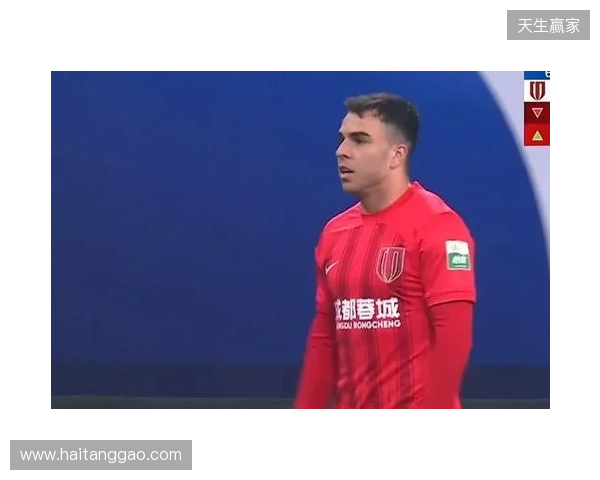 半场-成都蓉城暂0-0青岛海牛 罗慕洛、韦世豪中柱 韦林顿失良机