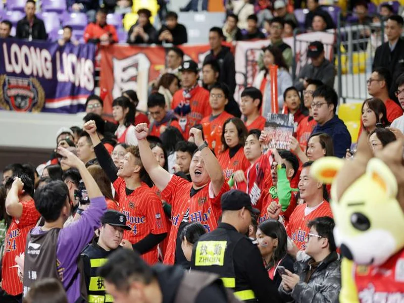 “直播吧”成为武汉三镇足球俱乐部官方合作伙伴